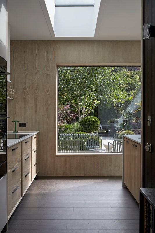 Bespoke Kitchen, Bespoke kitchen design, Bespoke Kitchen south east London, Kitchen design, Minimal kitchen, Minimal kitchen design, Kitchen Island, Kitchen specialist, Shaker kitchen, Shaker style cabinets, Larder, Utility Room, Modern Shaker kitchen, Wine-rack, kitchen ideas, coffee station, kitchen shelving, pendant lights, kitchen stools, french lighting, marble worktops, wood stained kitchen, marble, white marble, wooden kitchen handles, kitchen handles 