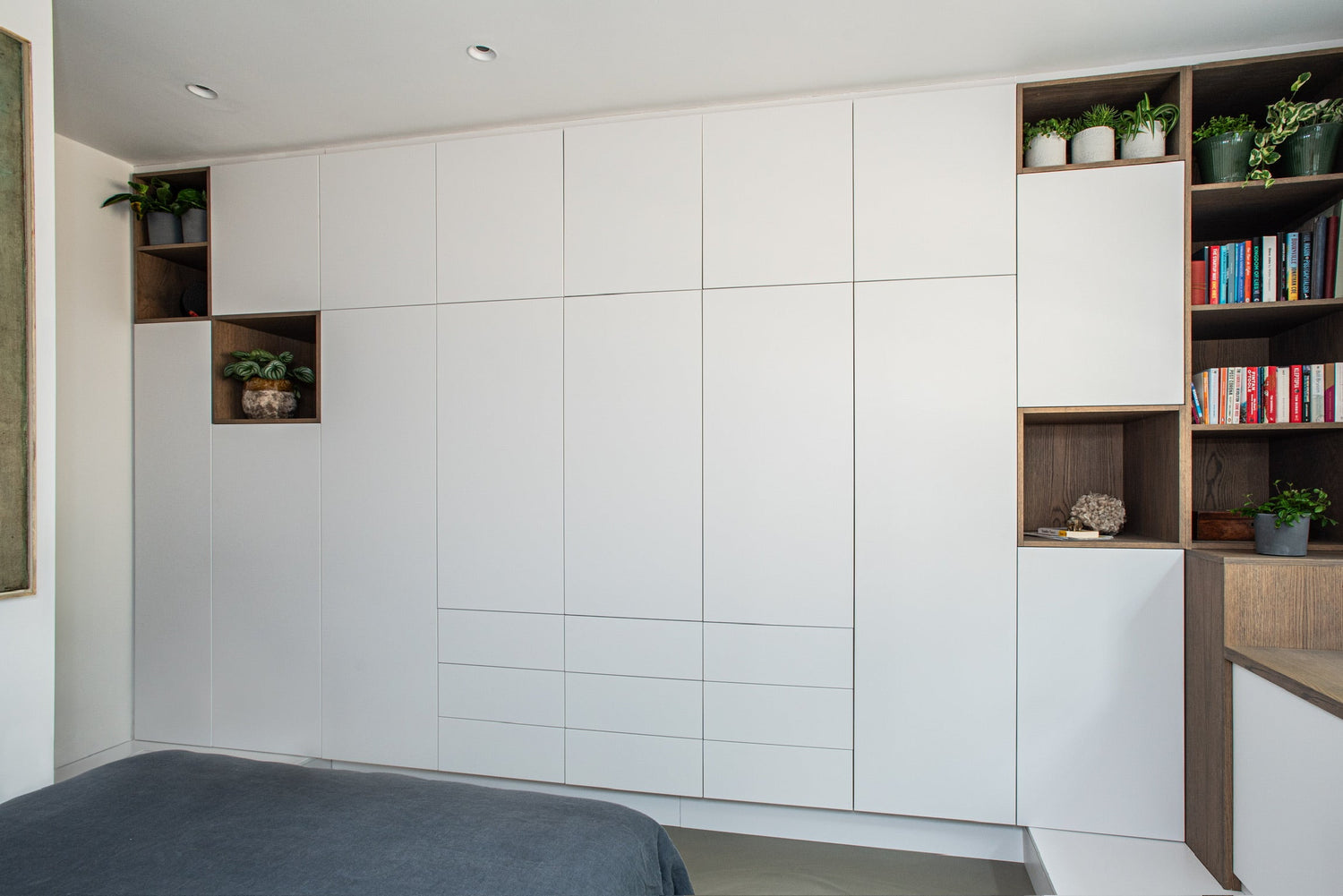 Fitted wardrobes, wardrobes, south east London, bespoke, walk in closet, bedroom storage solutions, made to measure wardrobe, custom made, best joinery London, bespoke wardrobe design, modern joinery, luxury joinery, high end joinery, joinery services, Interior design, modern bedroom, bedroom joinery, storage solutions, working from home, study, study joinery, WFO, desk, desk joinery, bespoke desk, floating shelves, work from home solutions, modern living spaces, storage wall, storage wall solutions, small 